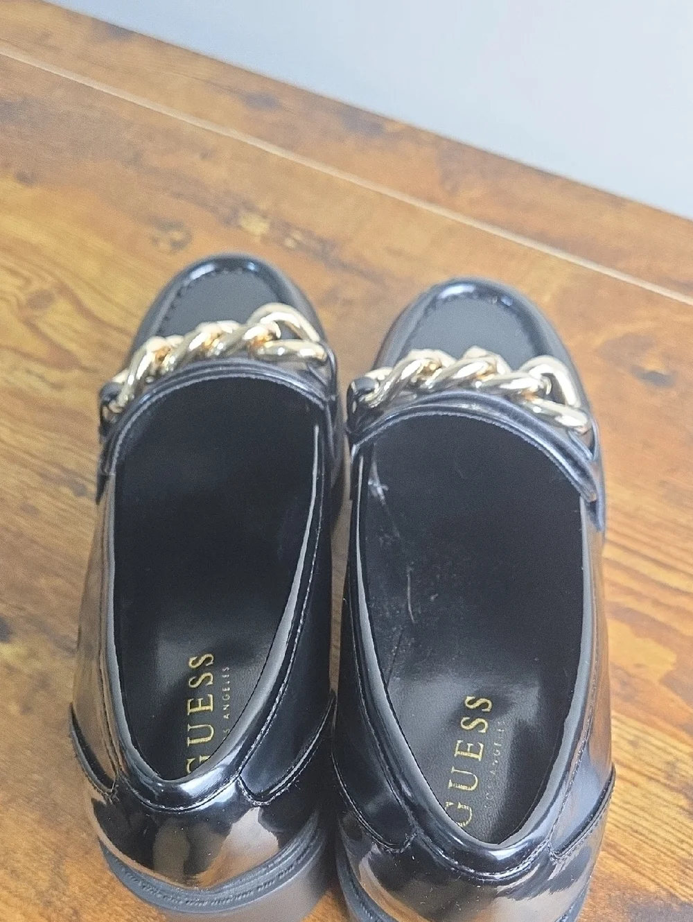 Guess Hillford Chunky Lug Sole Black Patent Chain-Trim Loafers Women's Sz 9.5